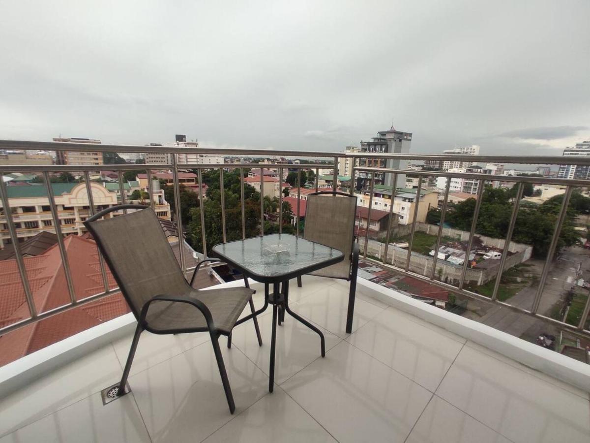 2Br Condo At Kandi Tower 2 Angeles Bagian luar foto