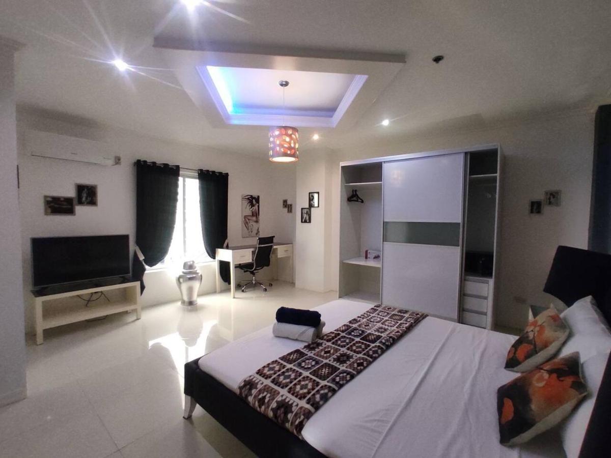 2Br Condo At Kandi Tower 2 Angeles Bagian luar foto